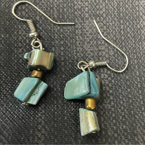 ABALONE Irregularly Shell Shaped Beaded Drop Earrings - Picture 2 of 2